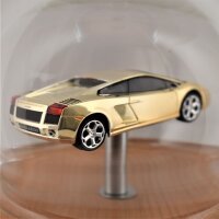 Lamborghini Gallardo in Goldoptik 1:43 in mundgeblasener Flasche 600ml