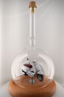 Vespa Roller LXV  (2013) Weiß 1:18 in mundgeblasener Flasche 600ml