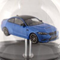 BMW M2 CS 2020 Blau 1:43 in mundgeblasener Flasche 600ml