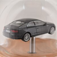 Audi A5 Coupé (2016) Manhattangrau 1:43 in mundgeblasener Flasche 600ml