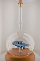 Ford Taunus Turnier (1970) Blau 1:43 in mundgeblasener Flasche 600ml